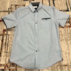 Craft + Flow Button Up Shirt